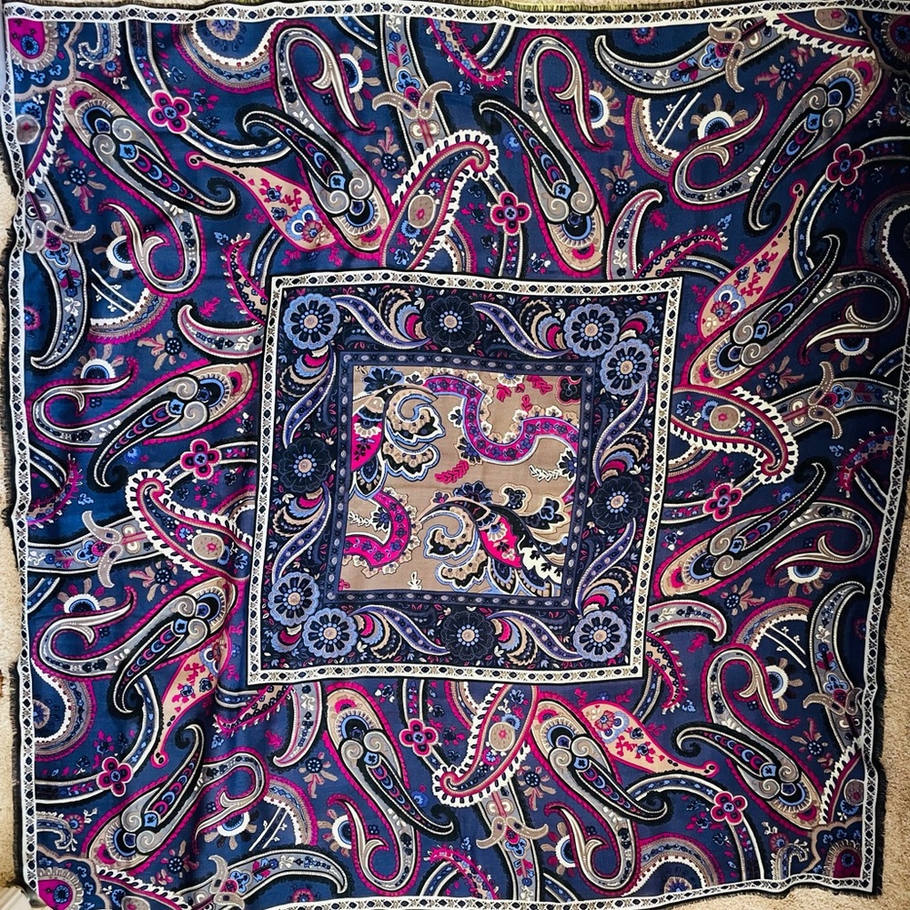 Oscar de la Renta Wool Scarf with Pink and Blue Accents